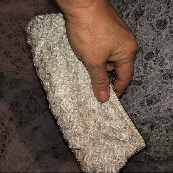 Elegant Beaded Clutch by INS. Perfect for weddings/ grad/ and special occassion - Picture 1 of 10